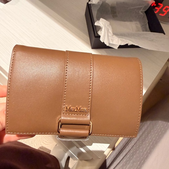 MaxMara Handbags - MaxMara Tan Leather Wallet